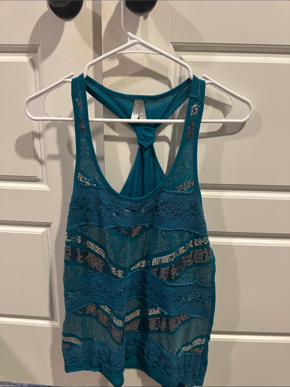 Vanity Teal Twist-Back Tank with Lace & Sequins Size Medium
